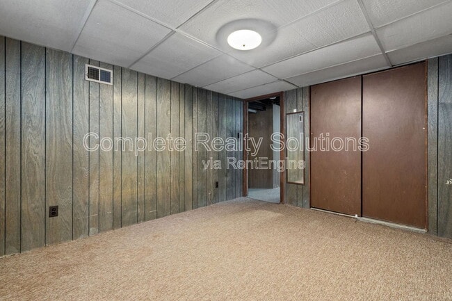 Building Photo - 1115 Hadwin Dr