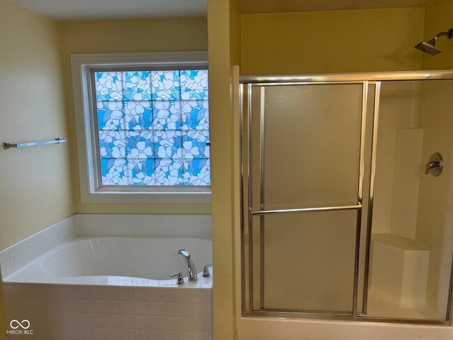 Building Photo - 11237 Niagara Dr