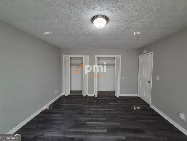 Building Photo - 808 Wilson Cir SW