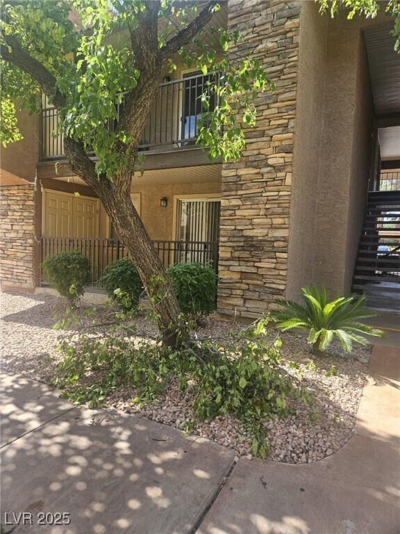Primary Photo - 5060 Indian River Dr