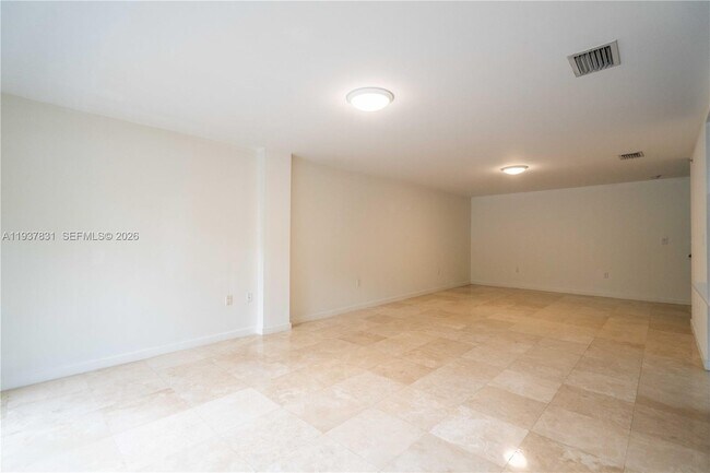 Building Photo - 300 Majorca Ave