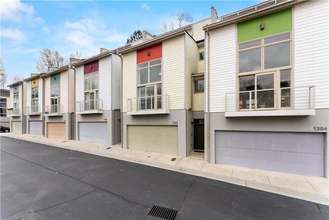 Building Photo - 1382 Stirling Cir NW