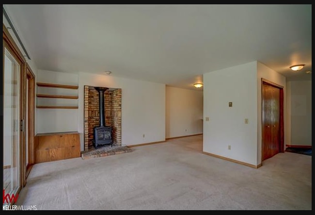 Building Photo - 13 Westover Ct
