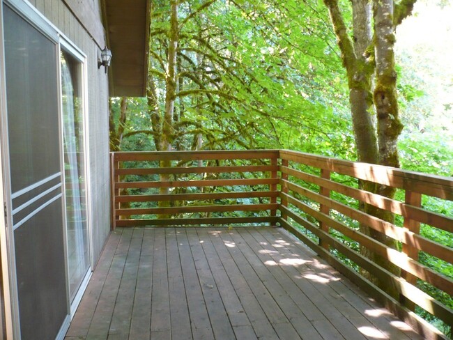 Building Photo - One Bedroom Loft A-frame Nestled In The Trees