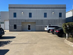 Building Photo - 2515 Winford Ave