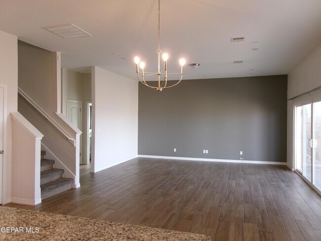 Building Photo - 11361 Hidalgo Dr