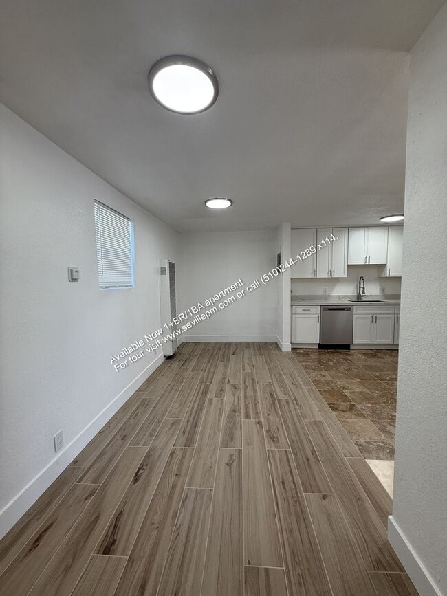 Building Photo - 2315 Legion Ave