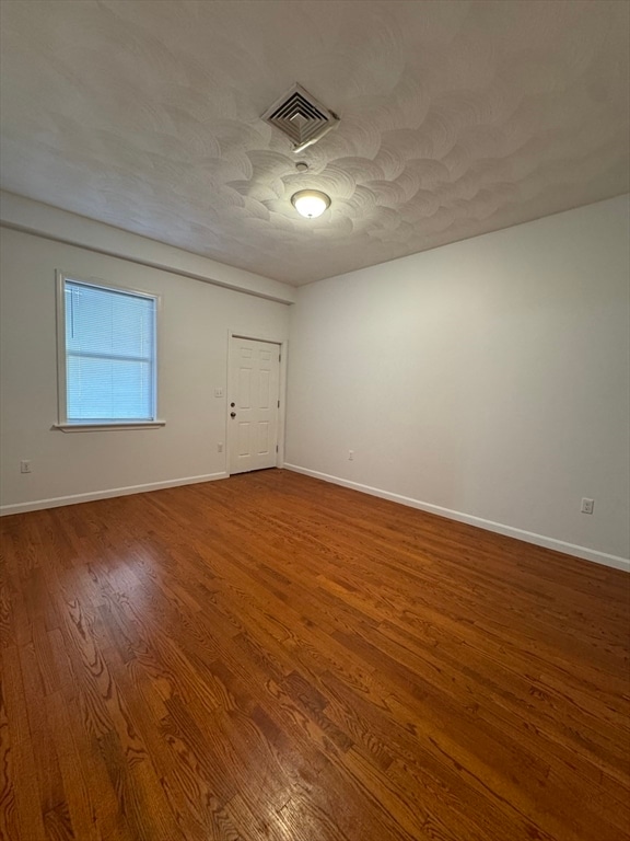 Building Photo - 35 Cherry St