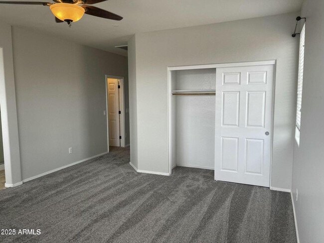 Building Photo - 3117 S Southwind Dr