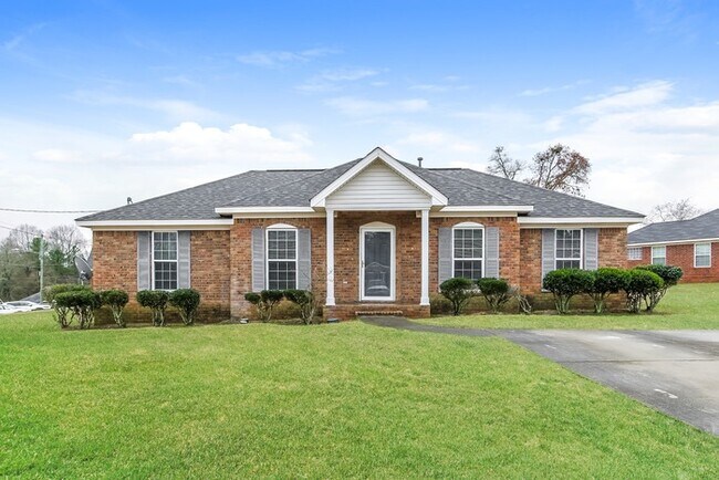 Building Photo - 3322 Sugarberry Dr