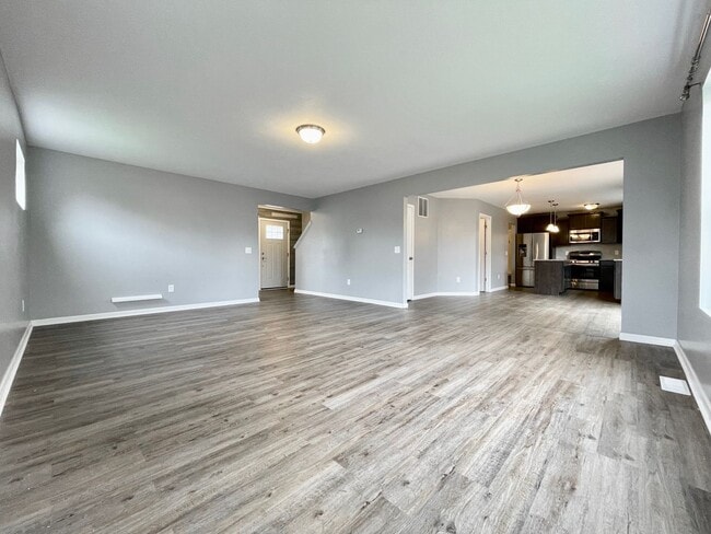 Building Photo - Four Bedroom Home in Fruitport