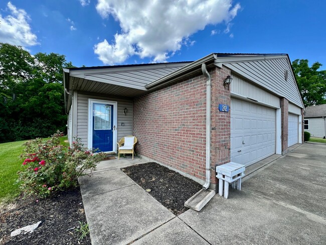 Primary Photo - Fully furnished rental home for Corporate ...