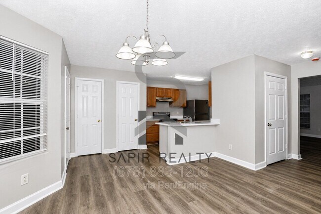 Building Photo - 5791 Strathmoor Manor Cir