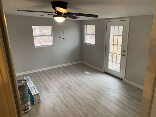 Building Photo - Outstanding 3-Bedroom Home in the Heart of...