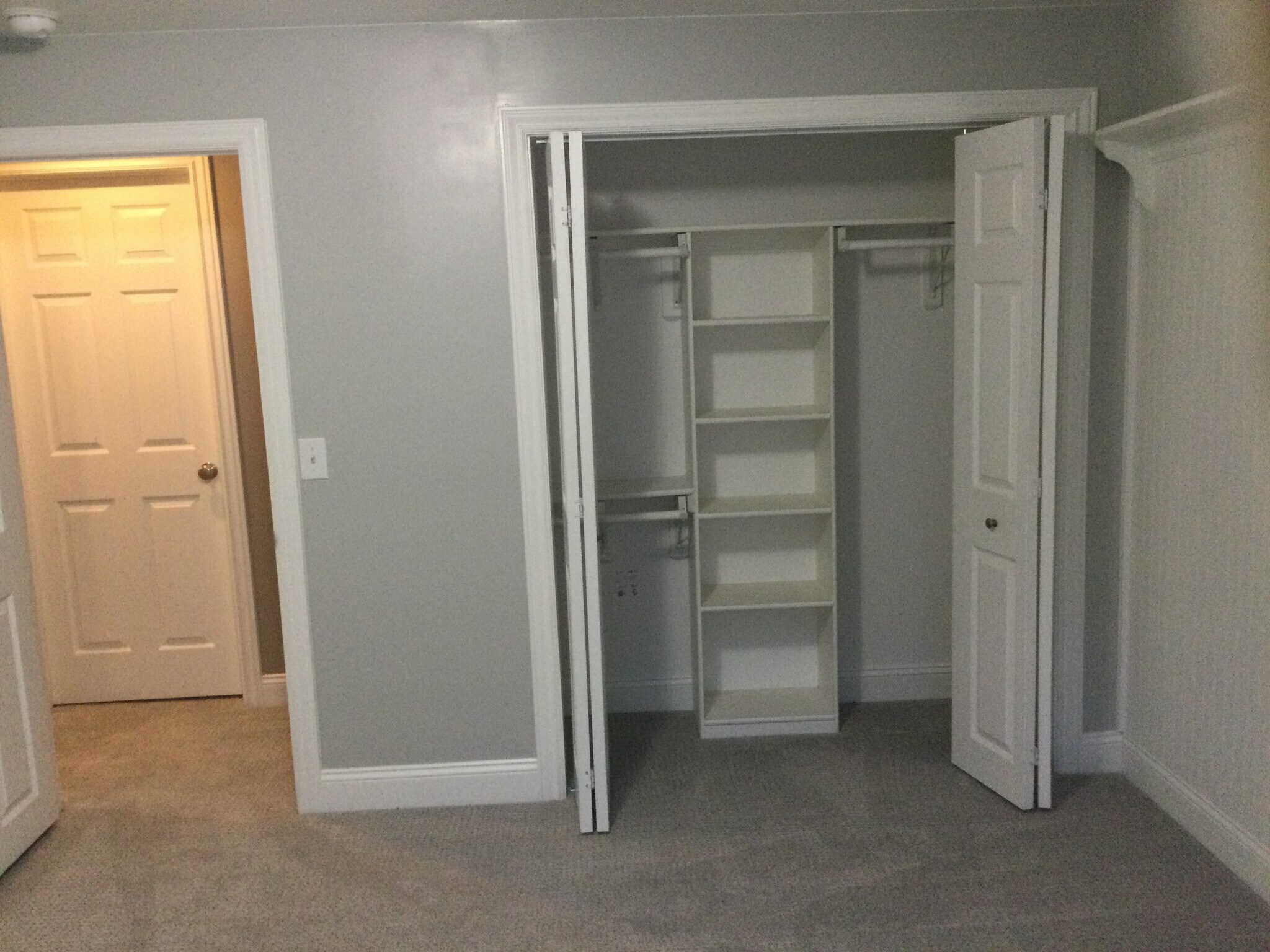 Building Photo - 7751 S Wood Shade Ct