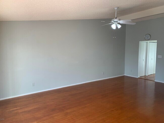 Building Photo - 2838 N 49th Pl