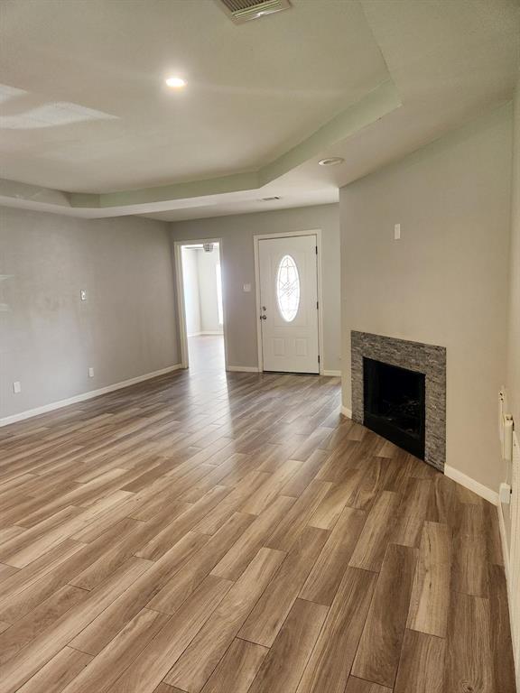 Building Photo - 7743 Alperton Dr