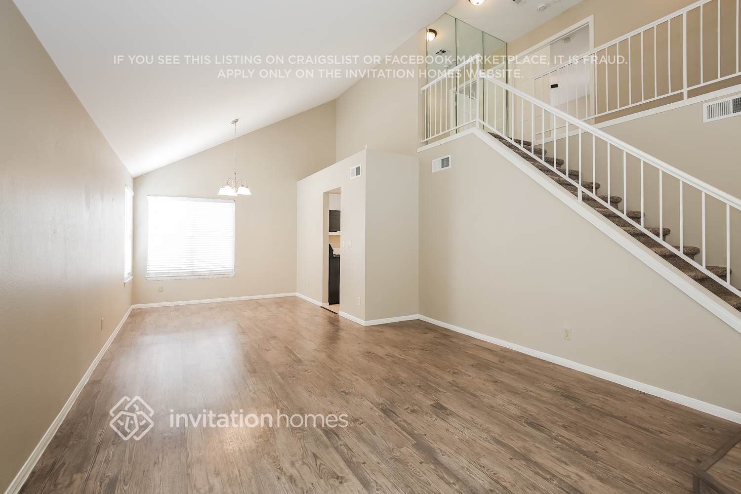 Building Photo - 7312 Queen Palm Dr