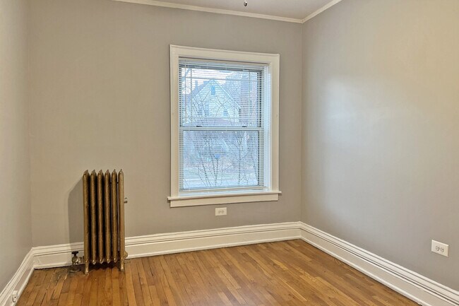 138 - 218-228 Pleasant St. and 134-140 S. Harvey Ave.