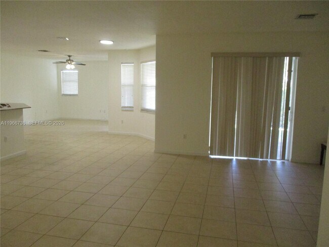 Building Photo - 8803 SW 206th Ln