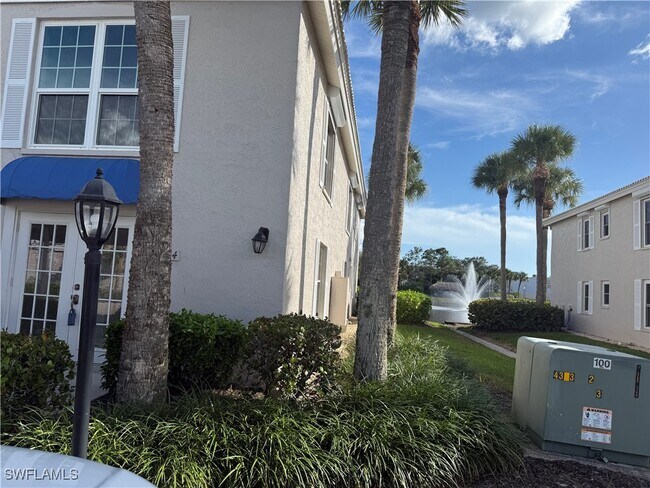 Building Photo - 834 Gulf Pavillion Dr