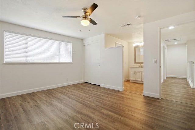 Building Photo - 8062 Woodglen Cir