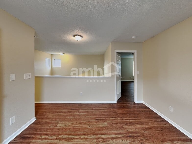 Building Photo - 4708 Whitview Ln