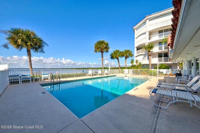 Building Photo - 8903 Laguna Ln