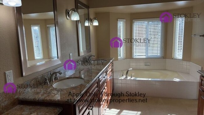 Building Photo - 1941 Augustus Ct