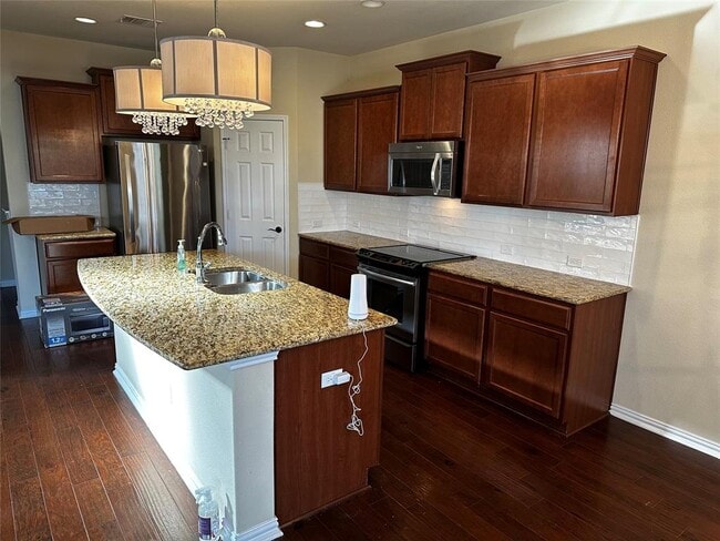 Building Photo - 16105 Travesia Way