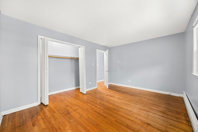 Building Photo - 4601 Vernon Ave