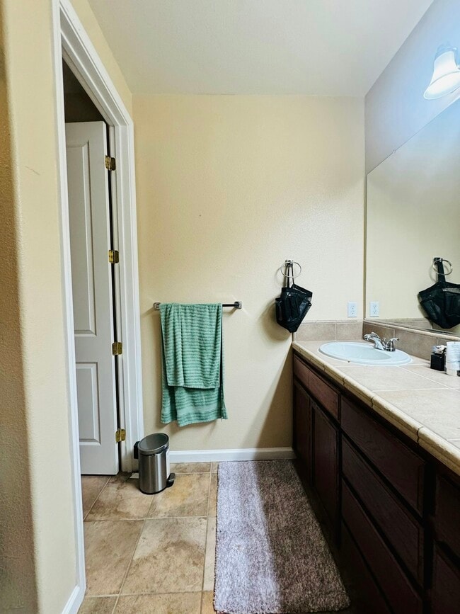 Building Photo - 3613 Whitworth Dr