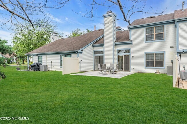 Building Photo - 50 Gimbel Pl