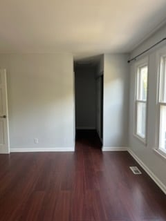 Building Photo - 160 Camelot Way