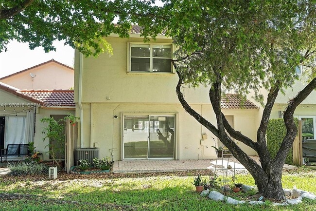 Building Photo - 706 NW 108th Terrace