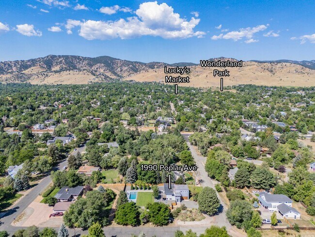 Building Photo - 5 bed 3.5 Bath Home in North Boulder W/Large Backyard, Swimming Pool & Jacuzzi!