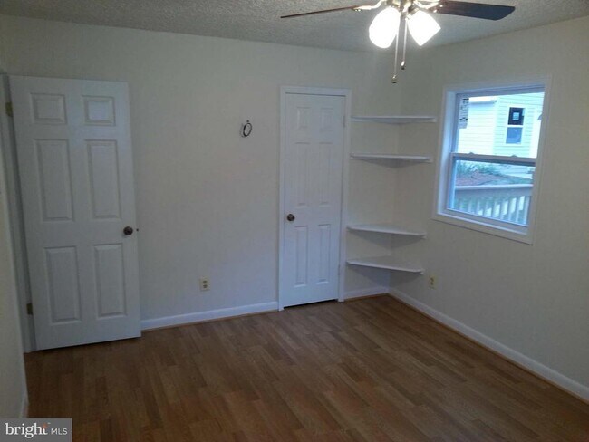 Building Photo - 326 Garner Ave