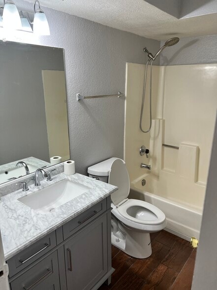 Building Photo - 5236 W Peoria Ave