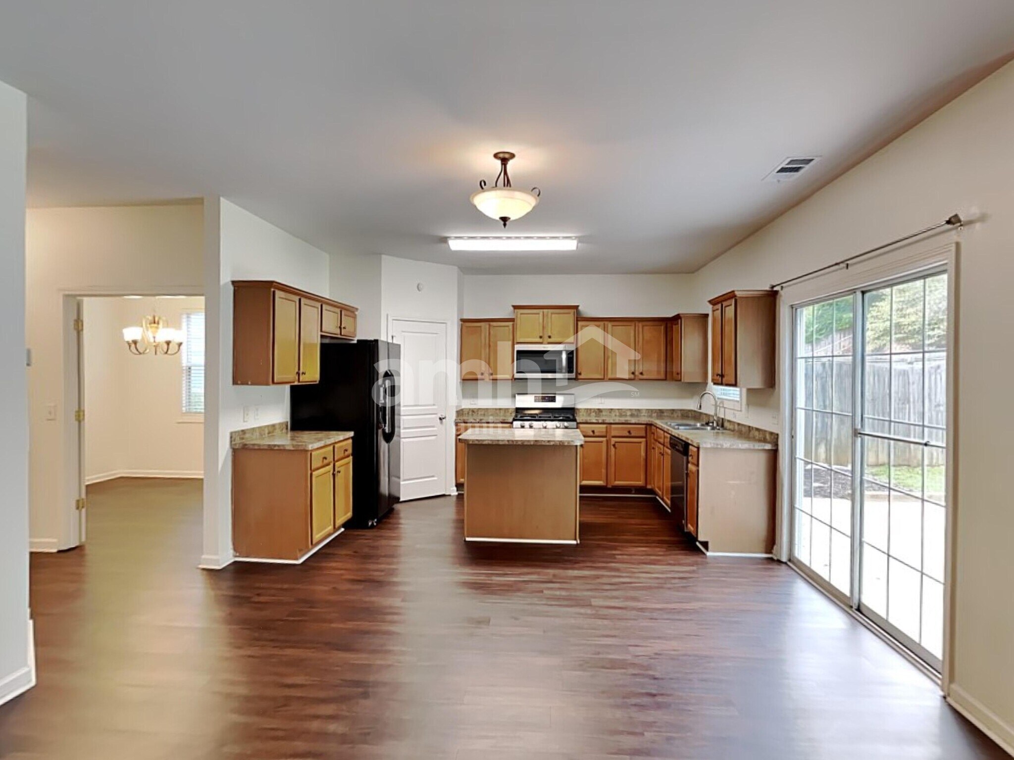 Building Photo - 308 Downing Creek Trl