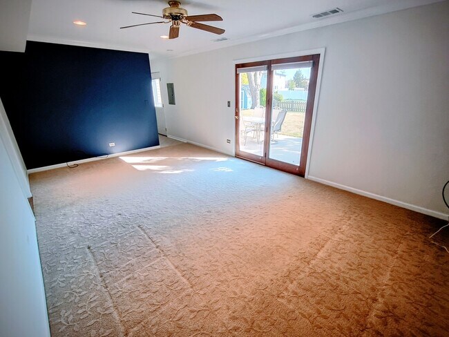 Building Photo - 1367 S Elizabeth St