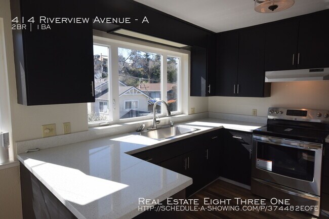 Building Photo - 414 Riverview Ave