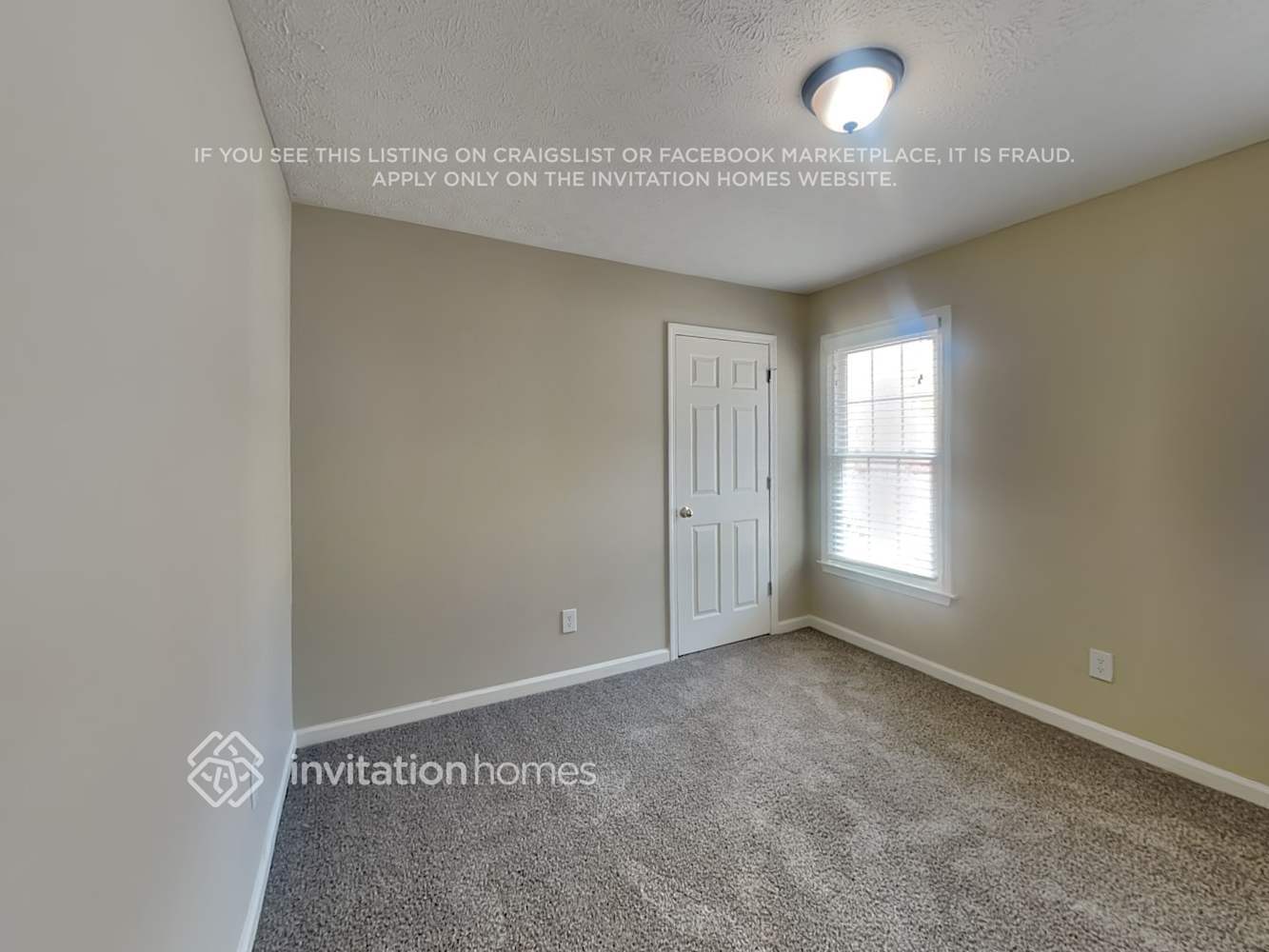 Building Photo - 4085 Spinnaker Dr