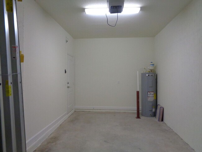 Building Photo - Vero Beach Rentals. Vero Beach Rent, LLC and Property Management Company