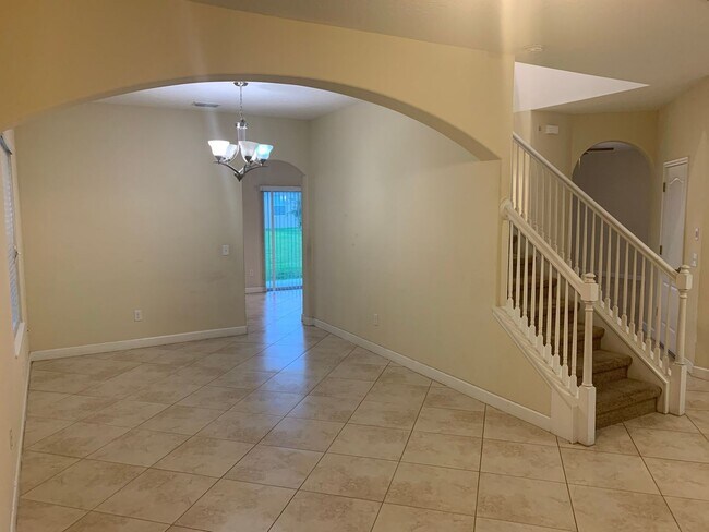 Building Photo - WYNDHAM LAKES ESTATES 4/2.5 HOME FOR RENT - LAKE VIEW!