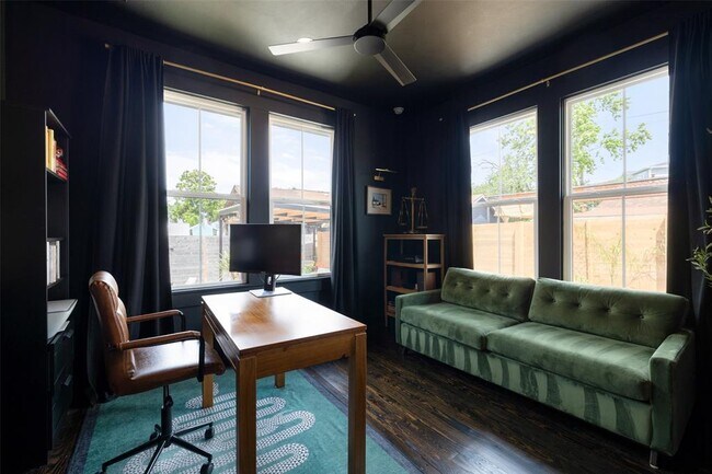 Building Photo - 4703 Delores Ave
