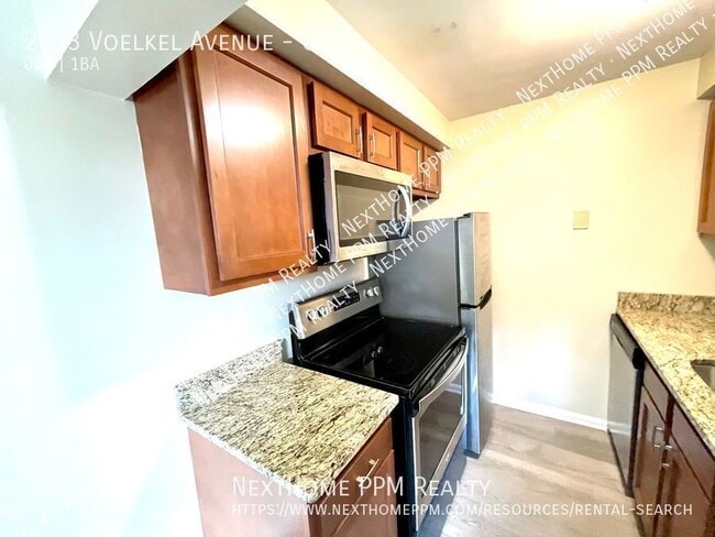 Building Photo - 2703 Voelkel Ave