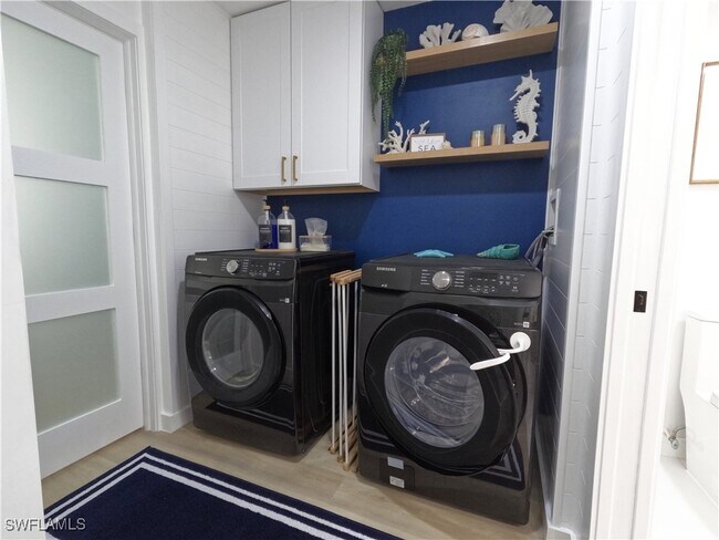 Building Photo - 1160 Wildwood Lakes Blvd