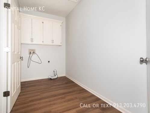 Building Photo - 18880 W 116th St