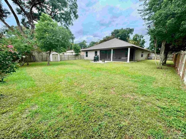 Building Photo - 163 Beland Rd
