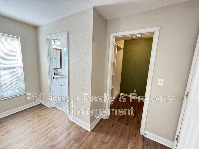 Building Photo - 13670 Highland Rd